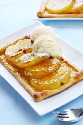 Poached Pears With Honey And Lemon Sauce Poached Pears With Honey And Lemon Sauce picture